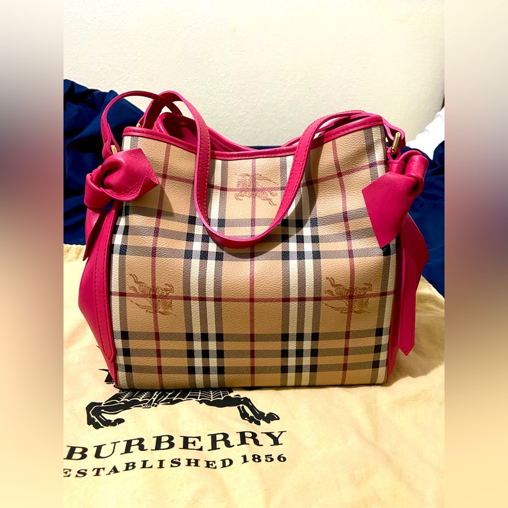 NWT Authentic Burberry Haymarket Small Canter Panel Tote w/Bows